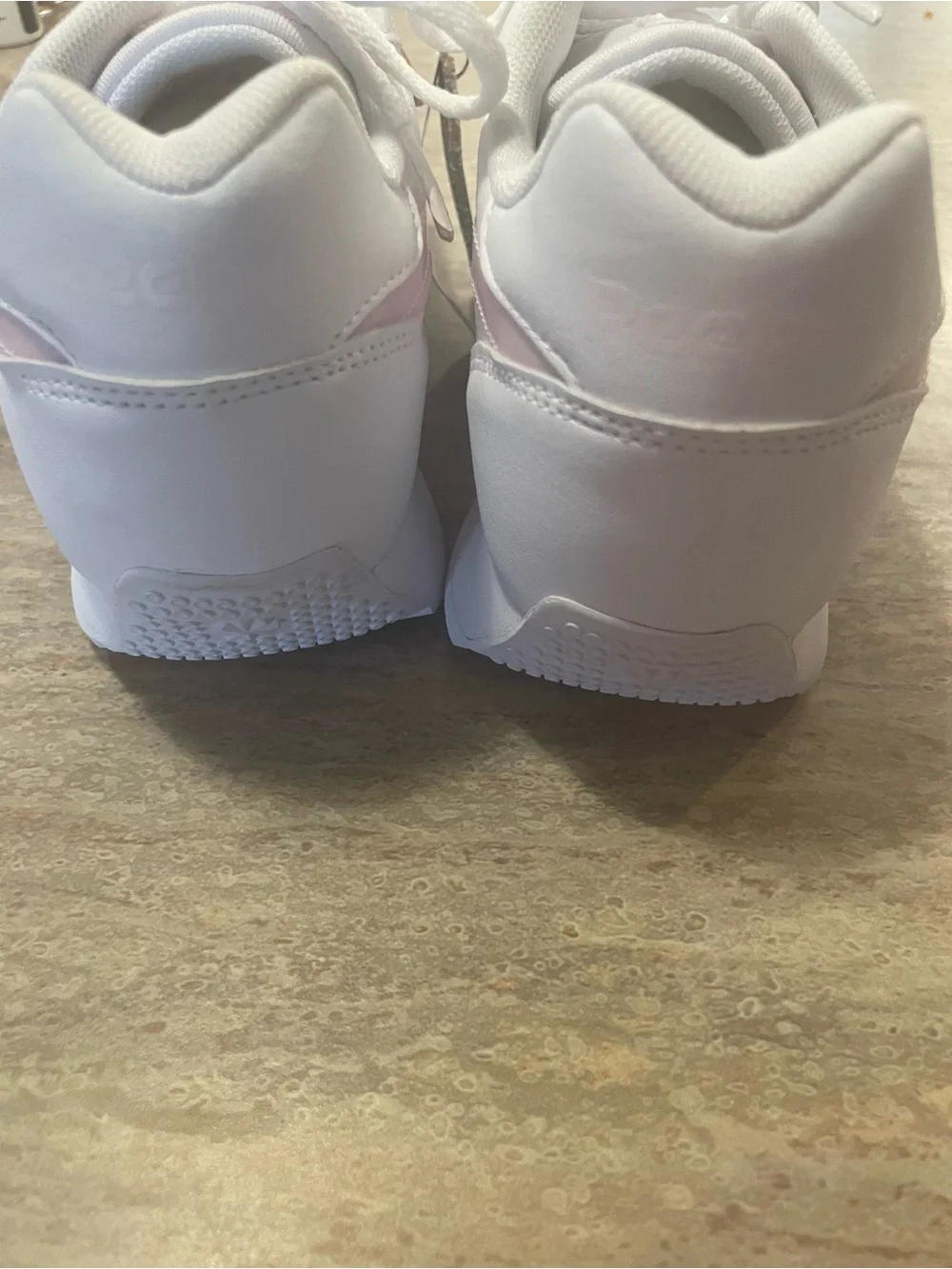 Reebok Women's Classic White Sneakers with Pink Accent size 9
